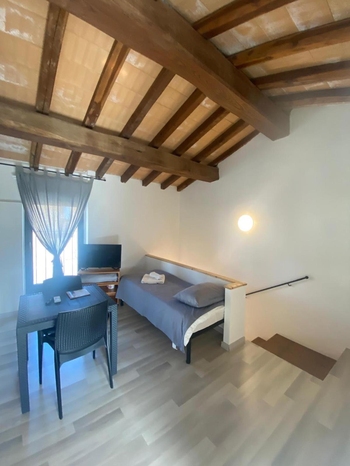 Velia'S Home Casa Vacanze B&B Castel Sant'Elia Kültér fotó